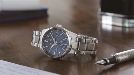 日本の伝統的美意識をモダンな腕時計に。