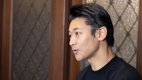 「江戸小紋を次世代に引き継ぐことが、私の生きる意味合いだと思います」。廣瀬染工場四代目・廣瀬雄一氏が語る“極小の美の世界”にかける想いとは