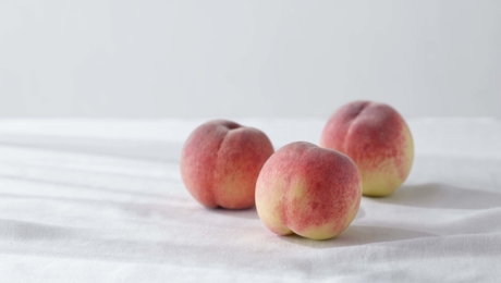 世界で愛される千疋屋を目指し、シンボルマークを刷新。