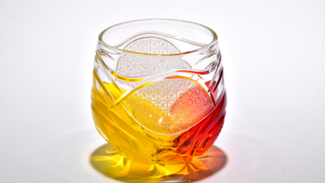 【華硝】沖縄のひかりを感じて…琉球ガラスに切子加工をした「江戸切子」が誕生しました