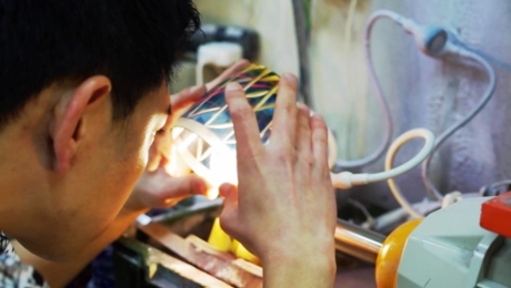 【華硝】本格的な江戸切子を作れるスクール 和の紋様を刻みながら感性を磨いて