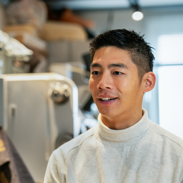 FYSKYのブランドディレクターが描く、 革職人とともにつくる未来