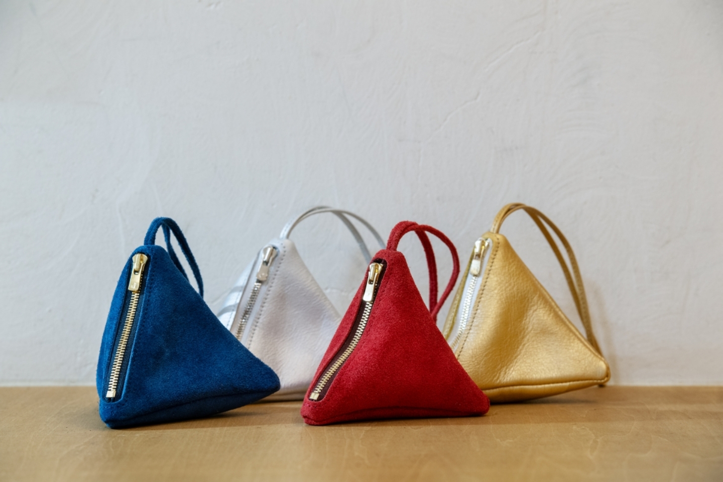 FYSKYのブランドディレクターが描く、 革職人とともにつくる未来