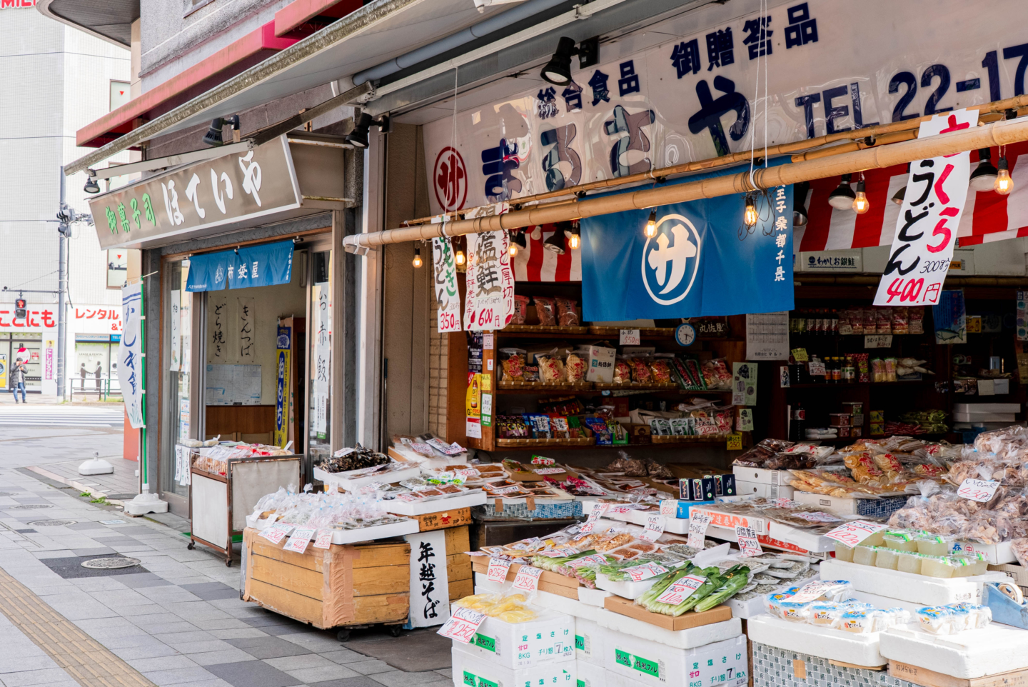 暖簾に新しい価値を。中むらのプロデューサーが編み直す、伝統のかたち