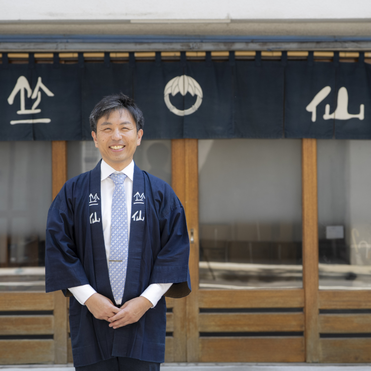 江戸から受け継がれる美意識を未来へ。確かな目が支える竺仙のものづくり